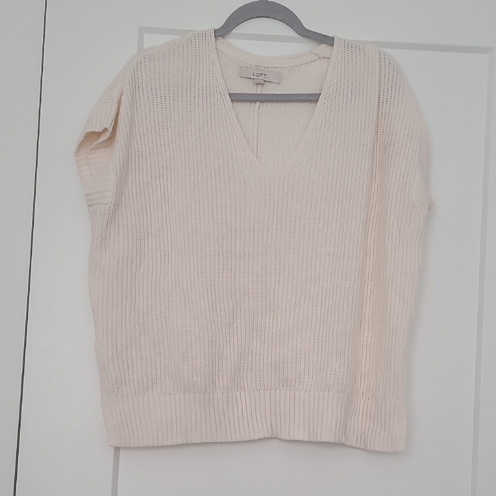 LOFT Women's Cream Sweater